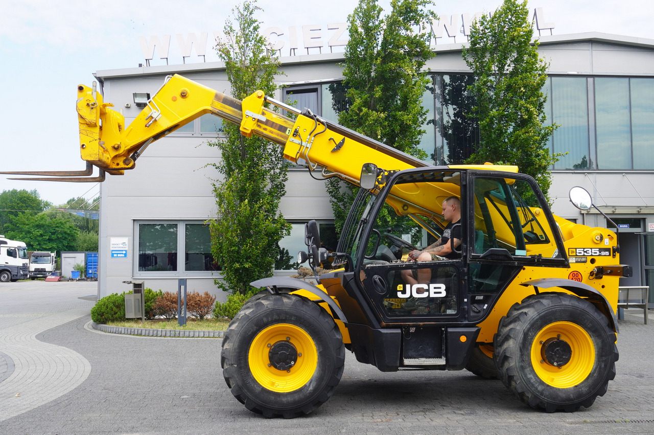 JCB 535-95 / 3.5 T / range 9.5 m / joystick / 2021 - Телескопический погрузчик: фото 2 JCB 535-95 / 3.5 T / range 9.5 m / joystick / 2021 - Телескопический погрузчик: фото 2