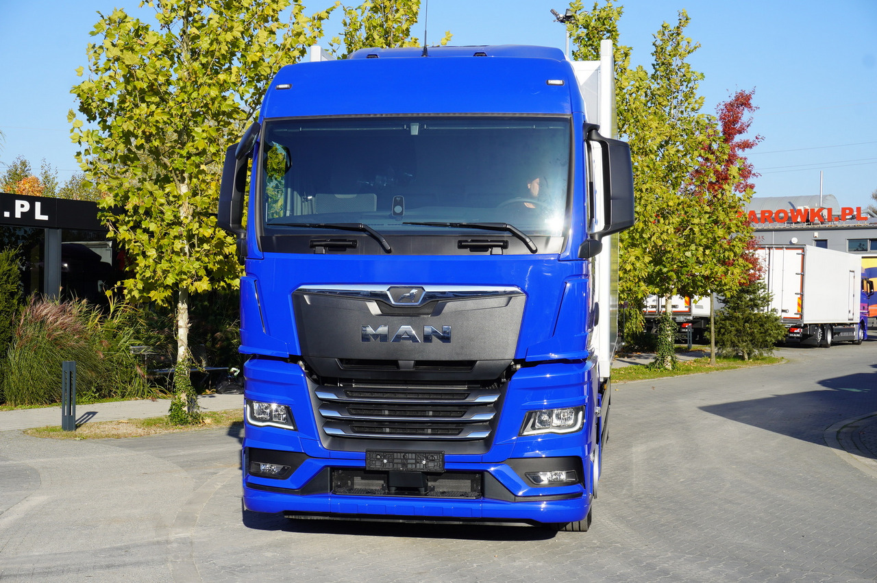 MAN New Refrigerator MAN TGX 26.400 / IGLOOCAR 23 pallets / Carrier Supra 1150 - Изотермический грузовик: фото 5 MAN New Refrigerator MAN TGX 26.400 / IGLOOCAR 23 pallets / Carrier Supra 1150 - Изотермический грузовик: фото 5