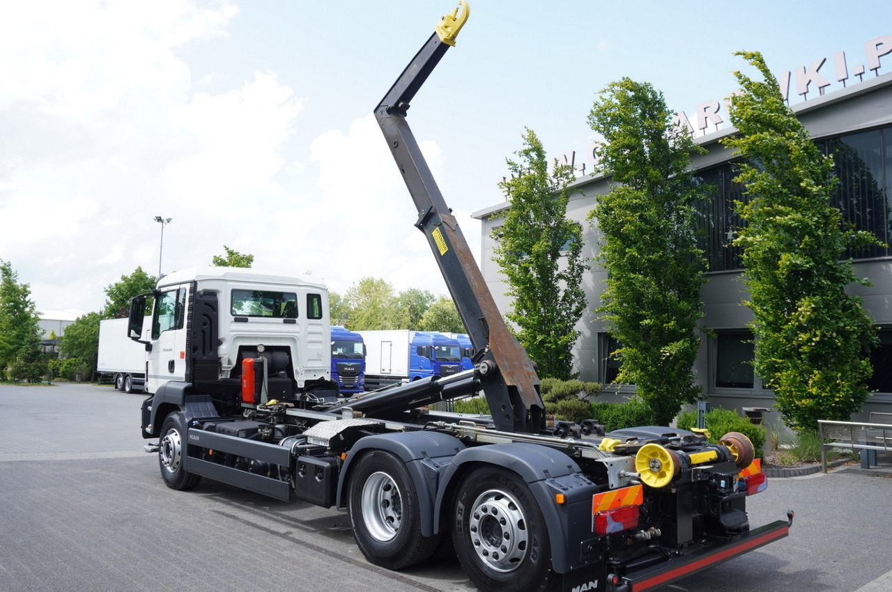 MAN TGS 26.430 E6 6x2 / HIAB Multilift hooklift - Крюковой мультилифт: фото 4 MAN TGS 26.430 E6 6x2 / HIAB Multilift hooklift - Крюковой мультилифт: фото 4