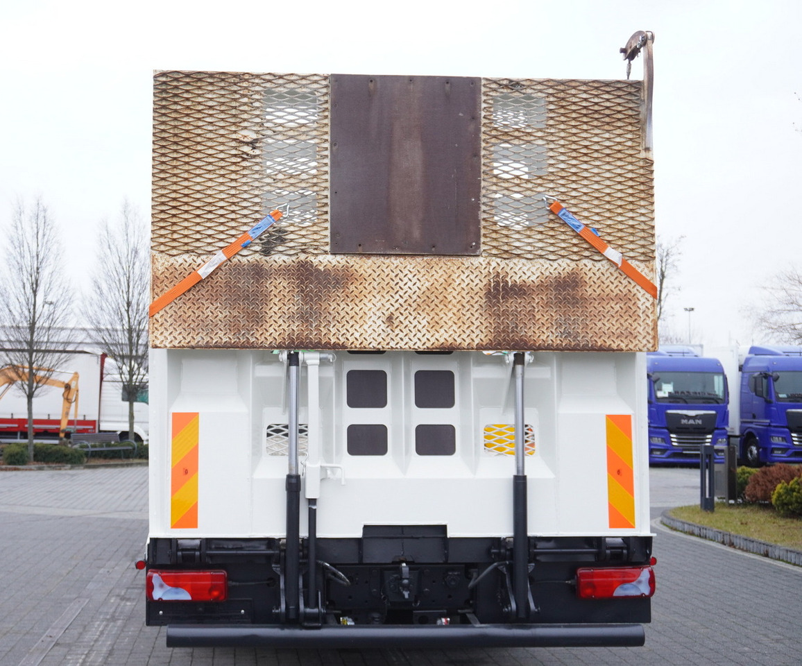 MAN TGS 35.360 E5 8x2 / HDS HIAB XS 166 HIDUO / 6.2 t lifting capacity / 12 m reach - Автоманипулятор: фото 3 MAN TGS 35.360 E5 8x2 / HDS HIAB XS 166 HIDUO / 6.2 t lifting capacity / 12 m reach - Автоманипулятор: фото 3