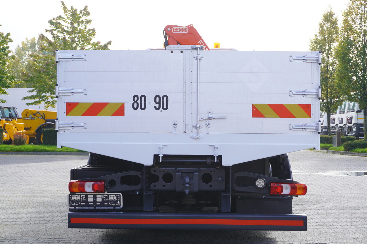 MERCEDES-BENZ Antos 2540 / Flatbed 15 EPAL / Fassi F165 / 6.1 t / 8 m reach / remote control / rotator / 1600 MTH / steered axle - Грузовик бортовой/ Платформа, Автоманипулятор: фото 5 MERCEDES-BENZ Antos 2540 / Flatbed 15 EPAL / Fassi F165 / 6.1 t / 8 m reach / remote control / rotator / 1600 MTH / steered axle - Грузовик бортовой/ Платформа, Автоманипулятор: фото 5