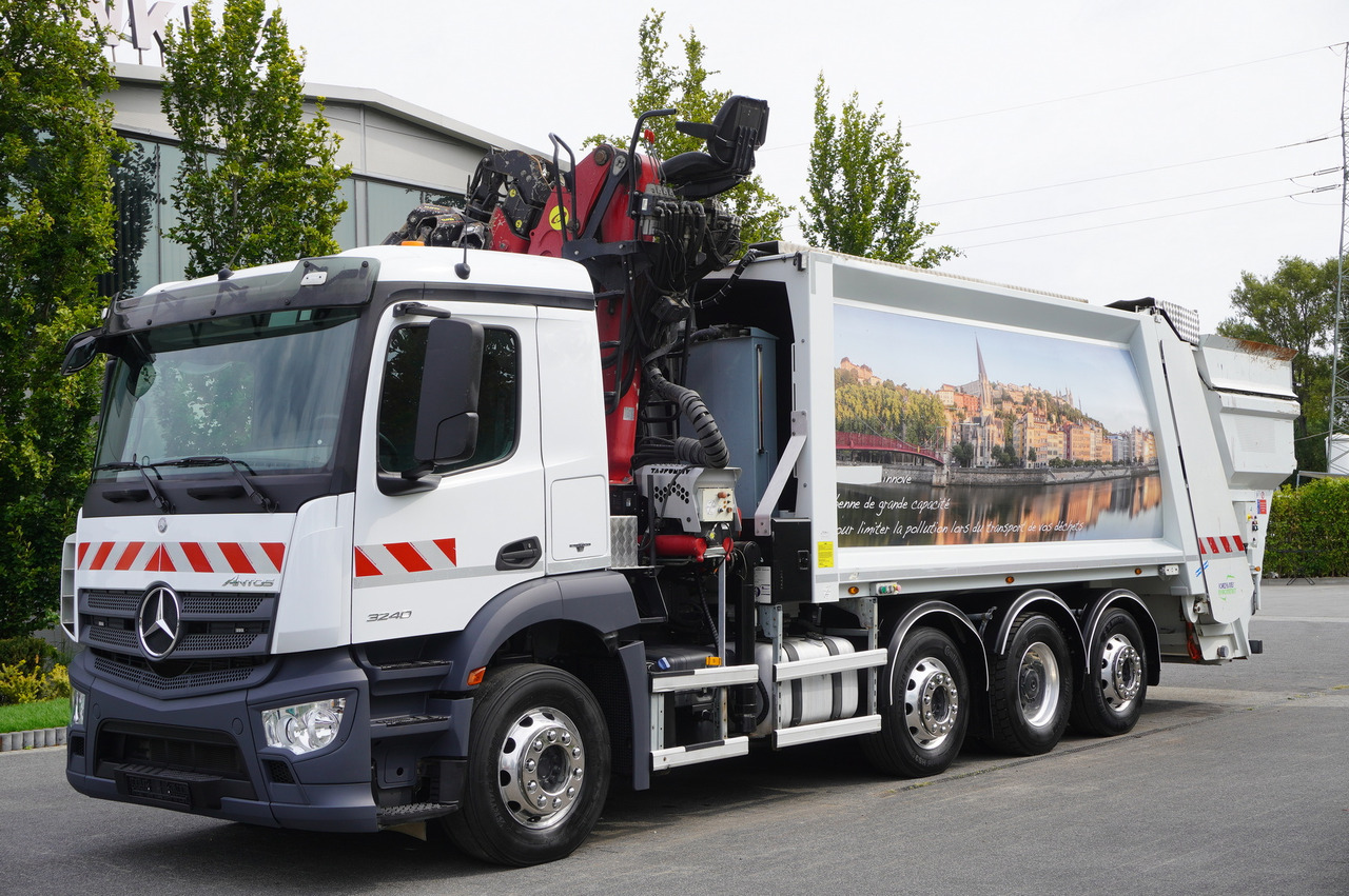 MERCEDES-BENZ Antos 3240 8x2 / Tajfun 5T crane / Farid Industries garbage truck/ 3 steered axles - Автоманипулятор: фото 3 MERCEDES-BENZ Antos 3240 8x2 / Tajfun 5T crane / Farid Industries garbage truck/ 3 steered axles - Автоманипулятор: фото 3