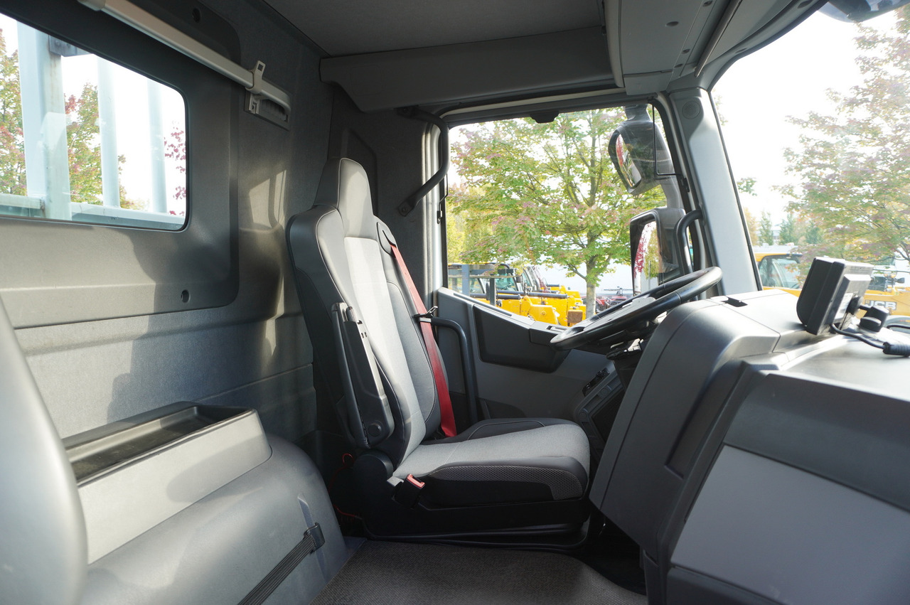 Грузовик бортовой/ Платформа, Автоманипулятор RENAULT C380 Comfort 6x4 / Atlas 172.3E crane / Range 12.3 m / capacity 6.1 t / Flatbed 17 EPAL: фото 31 Грузовик бортовой/ Платформа, Автоманипулятор RENAULT C380 Comfort 6x4 / Atlas 172.3E crane / Range 12.3 m / capacity 6.1 t / Flatbed 17 EPAL: фото 31