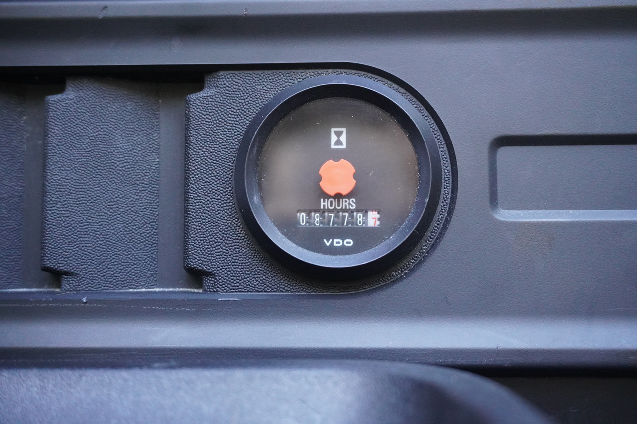 Грузовик бортовой/ Платформа, Автоманипулятор RENAULT C380 Comfort 6x4 / Atlas 172.3E crane / Range 12.3 m / capacity 6.1 t / Flatbed 17 EPAL: фото 12 Грузовик бортовой/ Платформа, Автоманипулятор RENAULT C380 Comfort 6x4 / Atlas 172.3E crane / Range 12.3 m / capacity 6.1 t / Flatbed 17 EPAL: фото 12