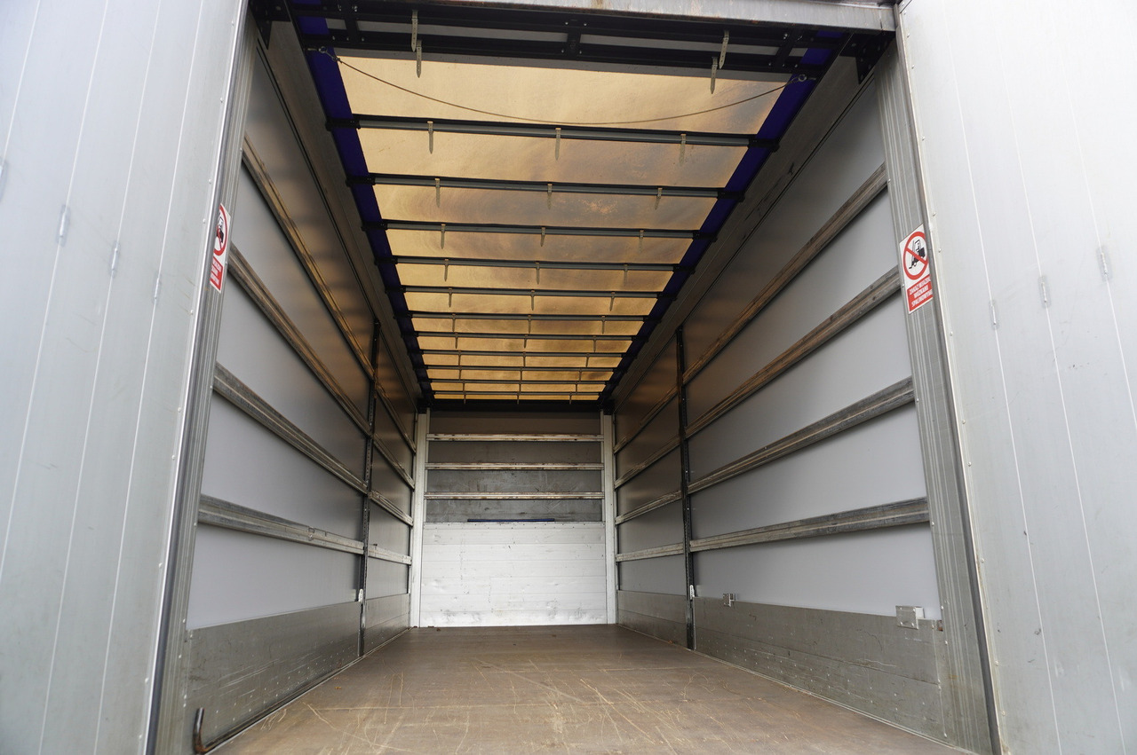 RENAULT Midlum 12.245 / dropside / sleeper / 18 pallets - Тентованный грузовик: фото 5 RENAULT Midlum 12.245 / dropside / sleeper / 18 pallets - Тентованный грузовик: фото 5