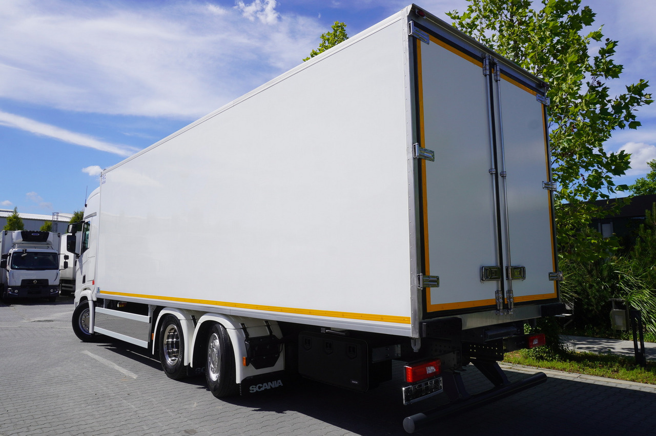 SCANIA R500 / Lecapitaine refrigerator 20 EPAL / Carrier Supra 950 / Steered 3rd axle - Рефрижератор: фото 3 SCANIA R500 / Lecapitaine refrigerator 20 EPAL / Carrier Supra 950 / Steered 3rd axle - Рефрижератор: фото 3