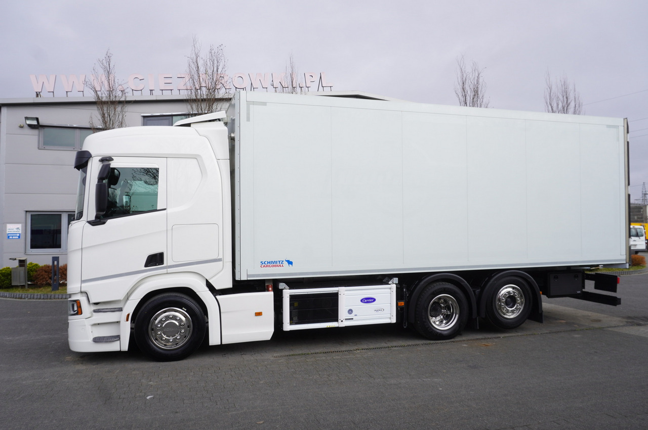 SCANIA R500 / Schmitz meat hook refrigerator / Carrier Supra 950U / 3rd steered axle - Рефрижератор: фото 2 SCANIA R500 / Schmitz meat hook refrigerator / Carrier Supra 950U / 3rd steered axle - Рефрижератор: фото 2