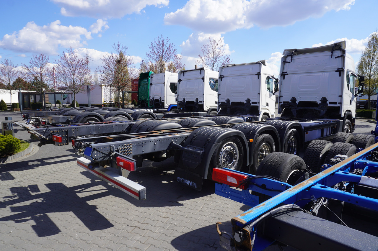 SCANIA R650 V8 / 650 HP/ frame 8.8 m / steered 4th axis / 20 units - Автоманипулятор: фото 4 SCANIA R650 V8 / 650 HP/ frame 8.8 m / steered 4th axis / 20 units - Автоманипулятор: фото 4