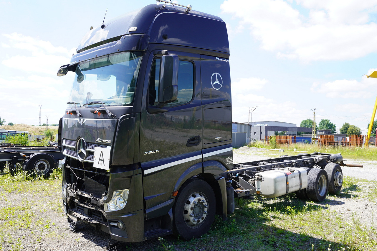 MERCEDES-BENZ Actros 2545 GIGA / without engine - Запчасти: фото 2 MERCEDES-BENZ Actros 2545 GIGA / without engine - Запчасти: фото 2