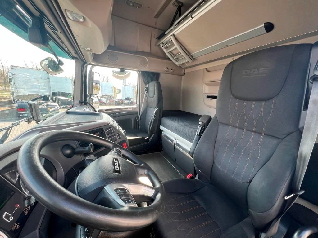 Тягач DAF XF 480 FT SSC Low Deck TraXon Intarder 2 x Tank: фото 15