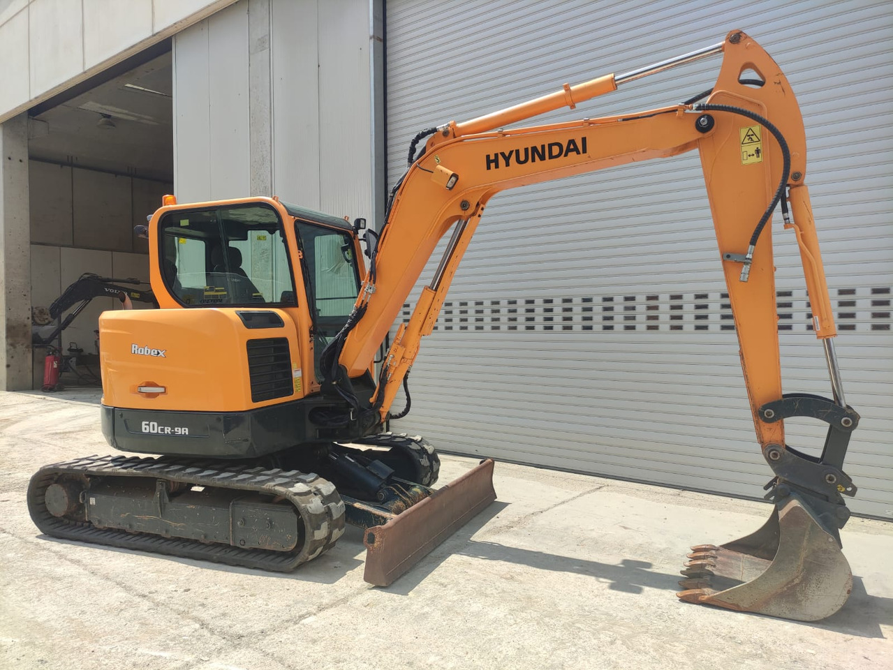 HYUNDAI R60CR-9A - Мини-экскаватор: фото 3 HYUNDAI R60CR-9A - Мини-экскаватор: фото 3