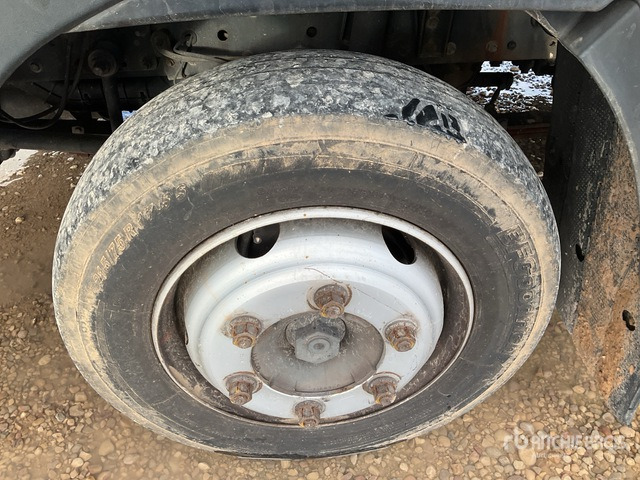 2012 Iveco Eurocargo 75E18 4x2 Van Truck - Грузовик с закрытым кузовом: фото 5 2012 Iveco Eurocargo 75E18 4x2 Van Truck - Грузовик с закрытым кузовом: фото 5