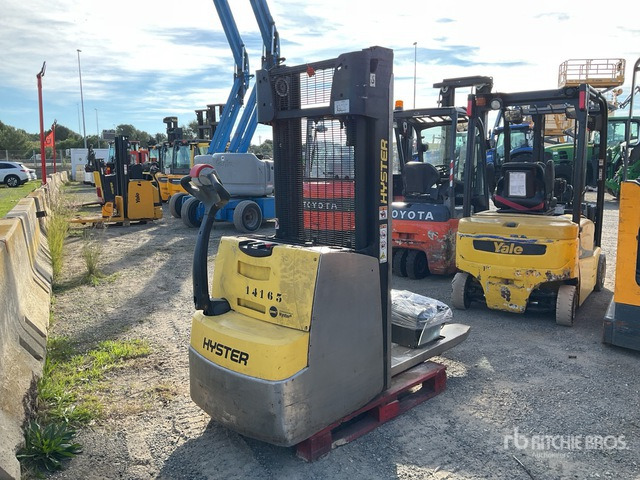 2020 Hyster S1.4IL 1400 kg Charger Electric Stacker - Тележка: фото 3 2020 Hyster S1.4IL 1400 kg Charger Electric Stacker - Тележка: фото 3