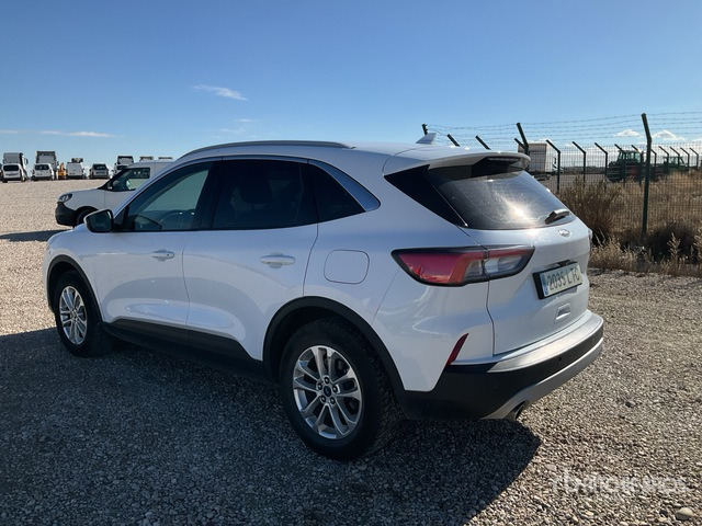 2021 Ford Kuga Automobile - Внедорожник: фото 2 2021 Ford Kuga Automobile - Внедорожник: фото 2
