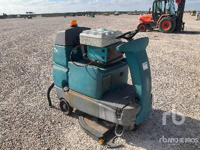 TENNANT T7 - Промышленная подметальная машина: фото 4 TENNANT T7 - Промышленная подметальная машина: фото 4