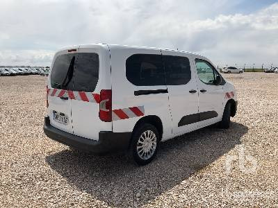 TOYOTA PROACE - Цельнометаллический фургон: фото 3 TOYOTA PROACE - Цельнометаллический фургон: фото 3