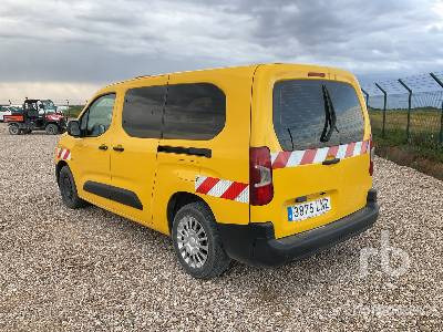 TOYOTA PROACE - Цельнометаллический фургон: фото 2 TOYOTA PROACE - Цельнометаллический фургон: фото 2