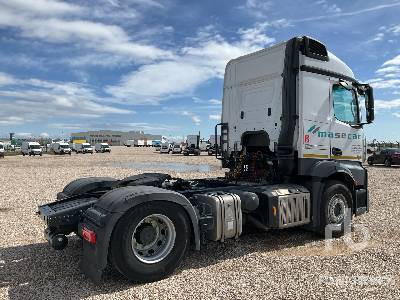 MERCEDES-BENZ ACTROS 1845LS 4x2 - Тягач: фото 3 MERCEDES-BENZ ACTROS 1845LS 4x2 - Тягач: фото 3