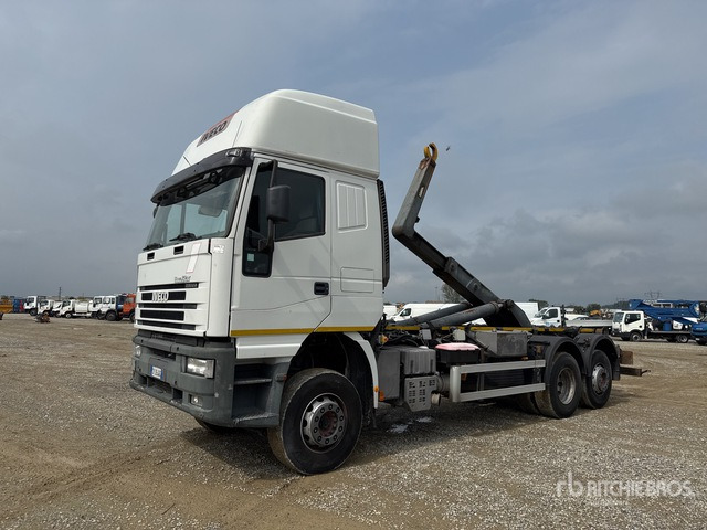 2001 Iveco Eurostar 260E40 6x2 Sleeper Roll-Off Truck - Крюковой мультилифт: фото 1 2001 Iveco Eurostar 260E40 6x2 Sleeper Roll-Off Truck - Крюковой мультилифт: фото 1