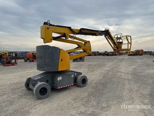 2008 Haulotte HA15IP Electric Articulating Boom Lift - Коленчатый подъемник: фото 3 2008 Haulotte HA15IP Electric Articulating Boom Lift - Коленчатый подъемник: фото 3