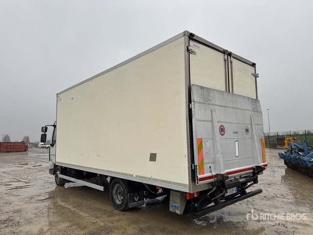 2008 Renault Midlum 220Dxi 4x2 Refrigerated Truck - Рефрижератор: фото 2 2008 Renault Midlum 220Dxi 4x2 Refrigerated Truck - Рефрижератор: фото 2
