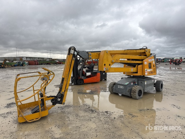 2009 Haulotte HA15IP Electric (Inoperable) Articulating Boom Lift - Коленчатый подъемник: фото 2 2009 Haulotte HA15IP Electric (Inoperable) Articulating Boom Lift - Коленчатый подъемник: фото 2