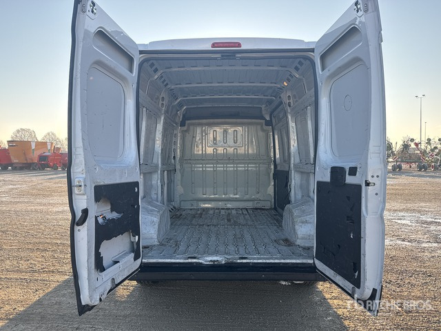 2020 Fiat Ducato 33 MH2 2.3 MULTIJET 120CV E6D-TEMP Van Truck - Грузовик с закрытым кузовом: фото 4 2020 Fiat Ducato 33 MH2 2.3 MULTIJET 120CV E6D-TEMP Van Truck - Грузовик с закрытым кузовом: фото 4