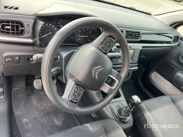 2021 Citroen C3 BLUEHDI 100 SeS BUSINESS COMBI Automobile - Легковой автомобиль: фото 5 2021 Citroen C3 BLUEHDI 100 SeS BUSINESS COMBI Automobile - Легковой автомобиль: фото 5