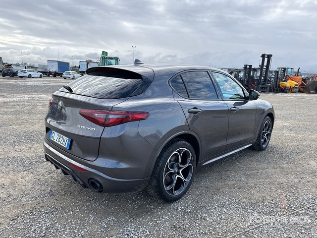 2022 Alfa Romeo Stelvio 2.2 TD Veloce Q4 154KW/210CV SUV - Внедорожник: фото 3 2022 Alfa Romeo Stelvio 2.2 TD Veloce Q4 154KW/210CV SUV - Внедорожник: фото 3