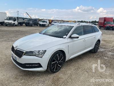 SKODA SUPERB WAGON 2.0 TDI EVO 150CV EXECUTIVE - Легковой автомобиль: фото 1 SKODA SUPERB WAGON 2.0 TDI EVO 150CV EXECUTIVE - Легковой автомобиль: фото 1