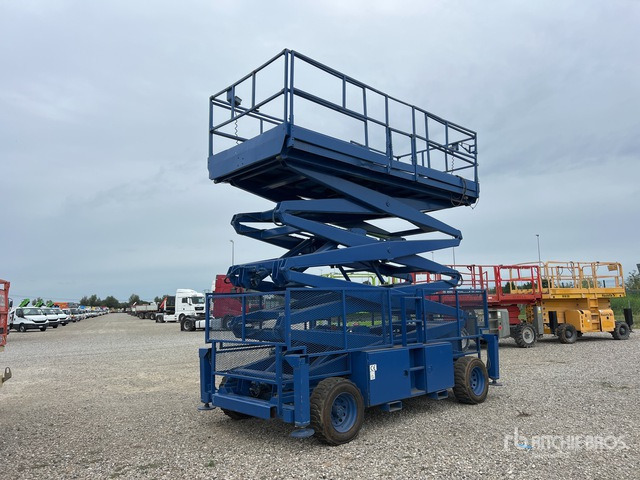 Skyjack SJ9250 Scissor Lift - Ножничный подъемник: фото 3 Skyjack SJ9250 Scissor Lift - Ножничный подъемник: фото 3