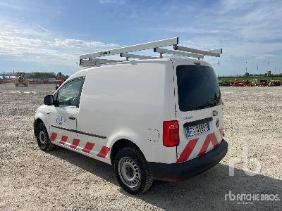 VOLKSWAGEN CADDY - Грузовик с закрытым кузовом: фото 2 VOLKSWAGEN CADDY - Грузовик с закрытым кузовом: фото 2