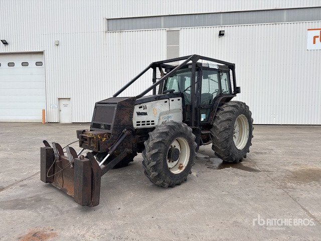 2003 Valmet 8950HI 4x4 Tracteur Agricole 4WD Tractor - Трактор: фото 2 2003 Valmet 8950HI 4x4 Tracteur Agricole 4WD Tractor - Трактор: фото 2