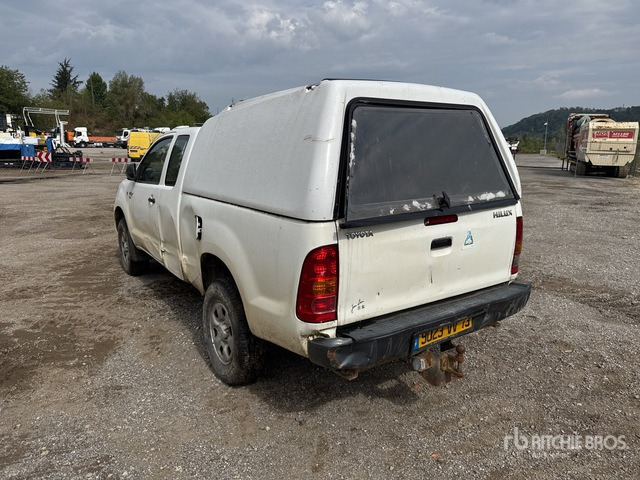 2007 Toyota Hilux 4x4 Crew Cab (Inoperable) Pickup - Пикап: фото 4 2007 Toyota Hilux 4x4 Crew Cab (Inoperable) Pickup - Пикап: фото 4
