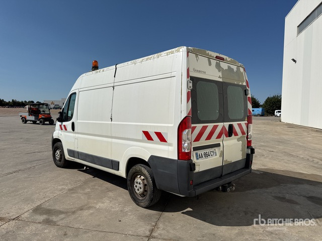 2009 Citroen Jumper 4x2 Camion Fourgon Van Truck - Грузовик с закрытым кузовом: фото 2 2009 Citroen Jumper 4x2 Camion Fourgon Van Truck - Грузовик с закрытым кузовом: фото 2