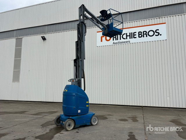 2012 JLG Toucan 10E Nacelle A Mat Droit Vertical Mast Lift - Вертикальный мачтовый подъемник: фото 2 2012 JLG Toucan 10E Nacelle A Mat Droit Vertical Mast Lift - Вертикальный мачтовый подъемник: фото 2