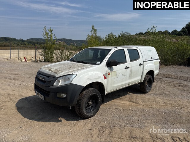2013 Isuzu D-Max 4x4 Extended Cab (Inoperable) Pickup - Пикап: фото 1 2013 Isuzu D-Max 4x4 Extended Cab (Inoperable) Pickup - Пикап: фото 1