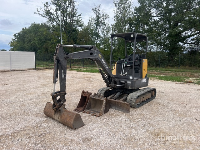2013 Volvo ECR25D Mini-Pelle Mini Excavator: <6.6t - Мини-экскаватор: фото 2 2013 Volvo ECR25D Mini-Pelle Mini Excavator: <6.6t - Мини-экскаватор: фото 2