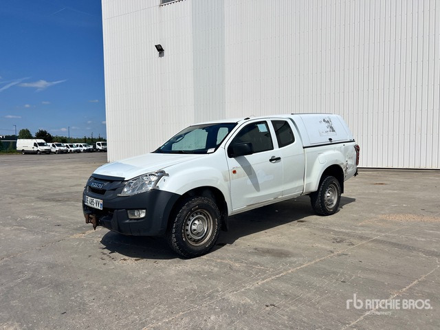 2014 Isuzu D-MAX 4x4 Crew Cab Pick-up Pickup - Пикап: фото 2 2014 Isuzu D-MAX 4x4 Crew Cab Pick-up Pickup - Пикап: фото 2
