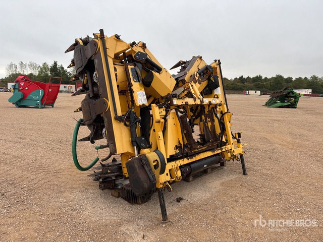 2014 New Holland 750SFIE Bec A Mais 10 Rangs 10 Row Corn Forage Harvester Header - Жатка кукурузная: фото 3 2014 New Holland 750SFIE Bec A Mais 10 Rangs 10 Row Corn Forage Harvester Header - Жатка кукурузная: фото 3