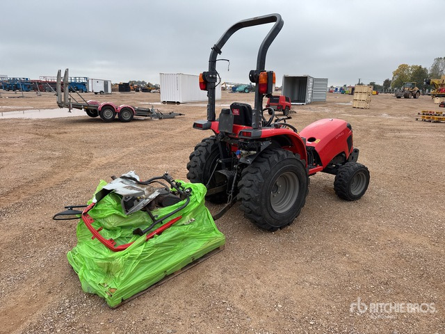 2015 Kubota STW34R 4WD Tracteur Utilitaire (Inoper ... Utility Tractor - Минитрактор: фото 3 2015 Kubota STW34R 4WD Tracteur Utilitaire (Inoper ... Utility Tractor - Минитрактор: фото 3