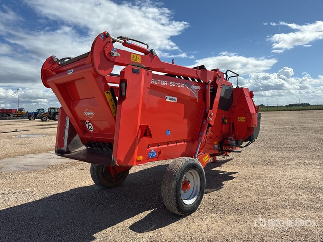 2015 Kuhn Altor 5070M Pailleuse Distributrice Livestock Feeder - Кормораздатчик: фото 4 2015 Kuhn Altor 5070M Pailleuse Distributrice Livestock Feeder - Кормораздатчик: фото 4
