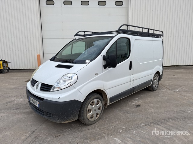 2011 Renault Trafic Vehicule Utilitaire Cargo Van - Фургон: фото 1 2011 Renault Trafic Vehicule Utilitaire Cargo Van - Фургон: фото 1