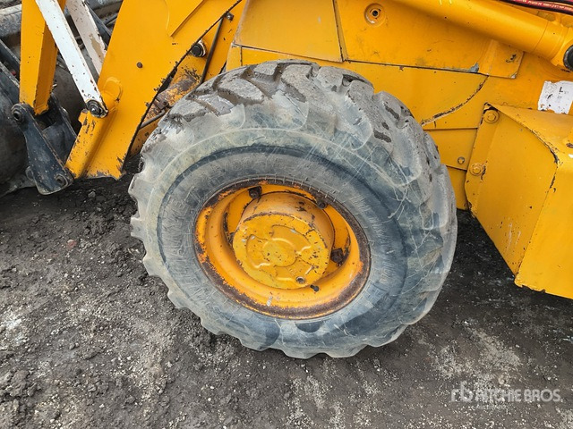 2005 JCB 2CX Utility Tractor - Трактор: фото 5 2005 JCB 2CX Utility Tractor - Трактор: фото 5