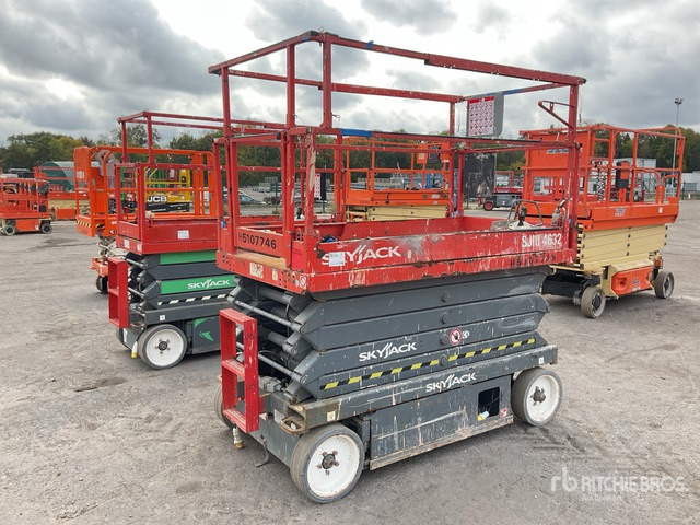 2015 Skyjack SJIII4632 2015 Skyjack SJLLL4632 Scissor Lift Scissor Lift - Ножничный подъемник: фото 3 2015 Skyjack SJIII4632 2015 Skyjack SJLLL4632 Scissor Lift Scissor Lift - Ножничный подъемник: фото 3