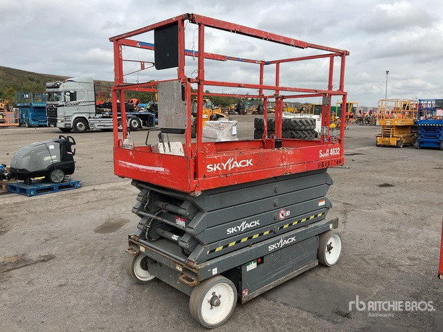 2015 Skyjack SJIII4632 2015 Skyjack SJLLL4632 Scissor Lift Scissor Lift - Ножничный подъемник: фото 1 2015 Skyjack SJIII4632 2015 Skyjack SJLLL4632 Scissor Lift Scissor Lift - Ножничный подъемник: фото 1