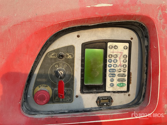 2005 Manitou 180ATJ 4WD Diesel (Inoperable) Articulating Boom Lift - Коленчатый подъемник: фото 5 2005 Manitou 180ATJ 4WD Diesel (Inoperable) Articulating Boom Lift - Коленчатый подъемник: фото 5