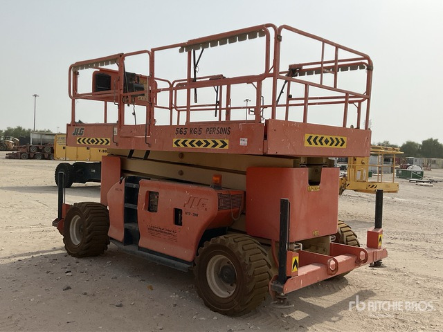 2007 JLG 4394 RT 4x4 Diesel Scissor Lift - Ножничный подъемник: фото 3 2007 JLG 4394 RT 4x4 Diesel Scissor Lift - Ножничный подъемник: фото 3