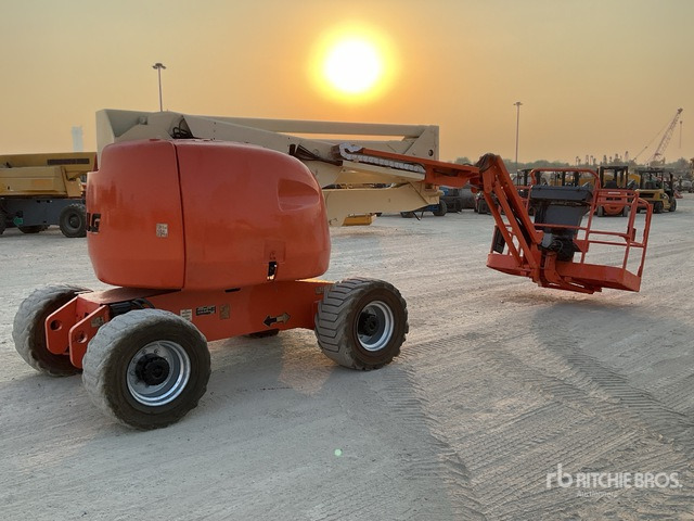 2007 JLG 450AJ 4WD Diesel Articulating Boom Lift - Коленчатый подъемник: фото 3 2007 JLG 450AJ 4WD Diesel Articulating Boom Lift - Коленчатый подъемник: фото 3