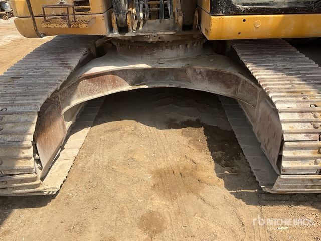 2008 Cat 320D - Гусеничный экскаватор: фото 5 2008 Cat 320D - Гусеничный экскаватор: фото 5